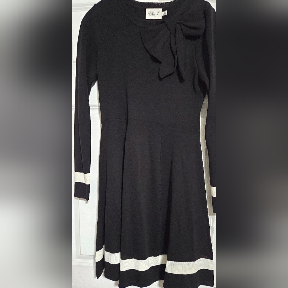 Eliza J Black and White Sheath Dress with Mock Neck